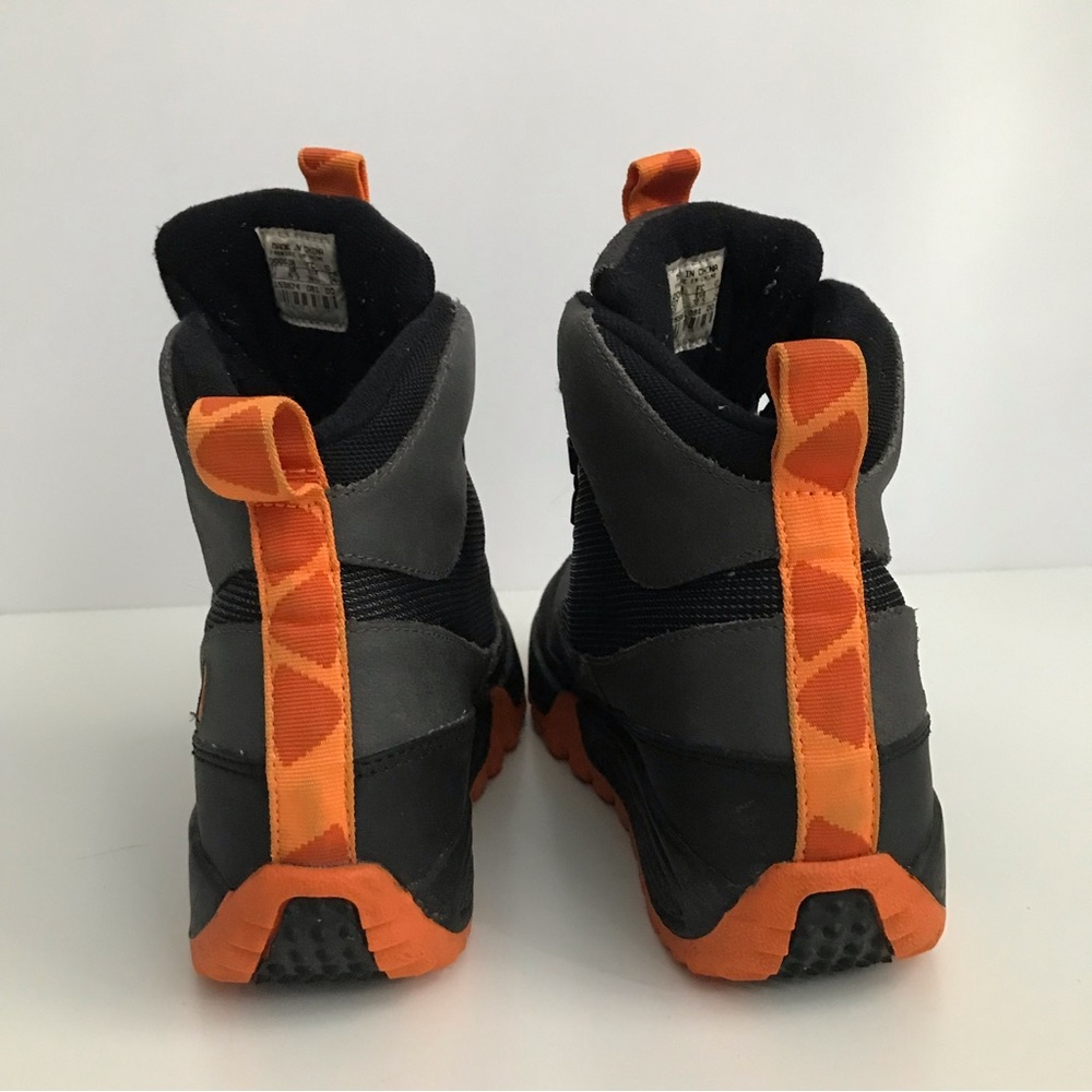 Vintage 2000 Nike ACG Govy Black Grey Orange Hiking Snow Boots - Picture 6 of 10